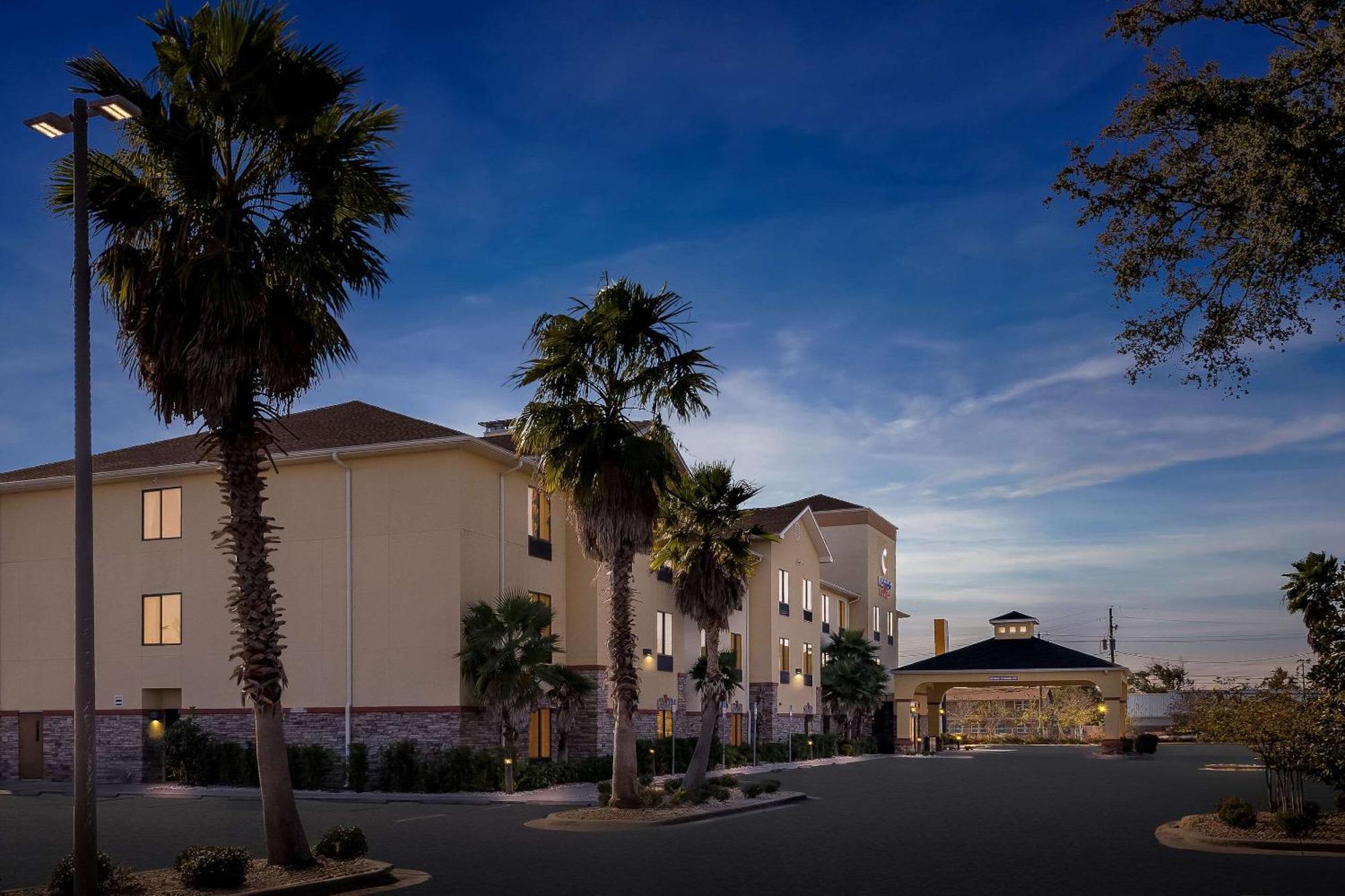 Comfort Suites Panama City Near Tyndall Afb Esterno foto